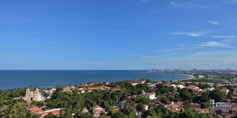 Einzigartiger Panoramablick von der Praça da Sé auf Olinda und Recife. Foto: Wolfgang Besche © Recife und Olinda