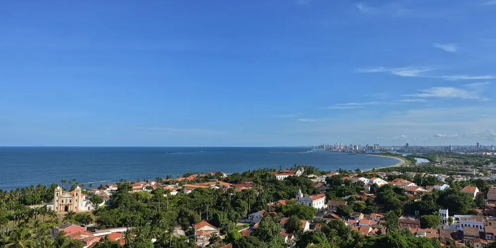 Einzigartiger Panoramablick von der Praça da Sé auf Olinda und Recife. Foto: Wolfgang Besche ©